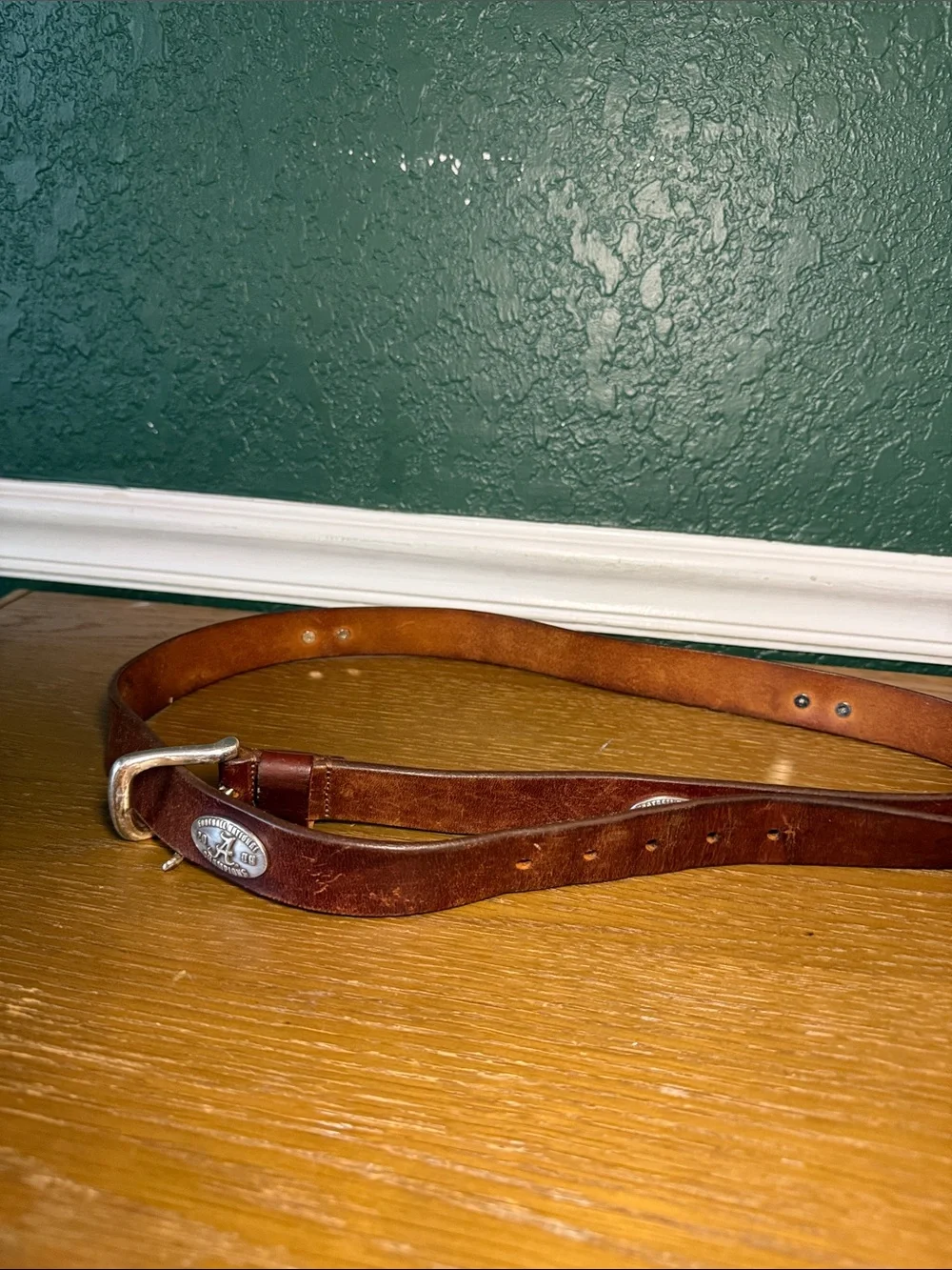 Alabama Crimson Tide 2009 National Champions Leather Belt Size 46 Brown
